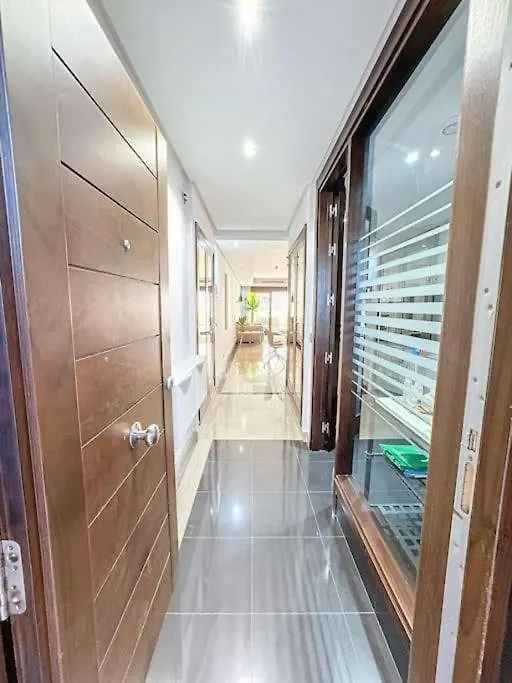 Apartamento De 3 Dormitorios En Bahia De La Plata Estepona